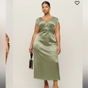 Reformation Kaye Silk Dress Artichoke Green Size 20 NWT